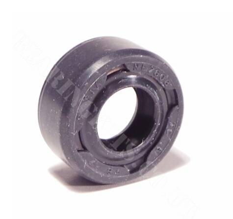 Speedo drive oil seal for Ford Type 9 gearbox