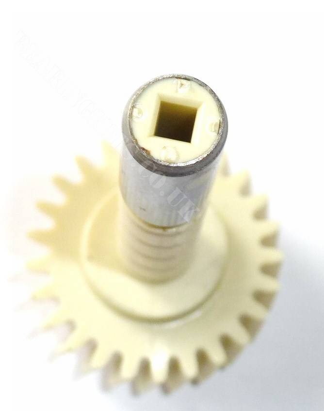 Ford type 9 speedometer drive gear #8