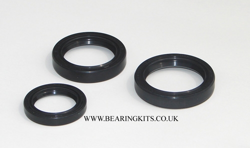 ZF S5-18/3 GEARBOX GETRIEBE OIL SEALS