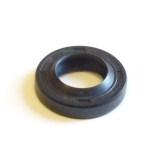 MT75 GEARBOX  SELECTOR SHAFT OIL SEAL